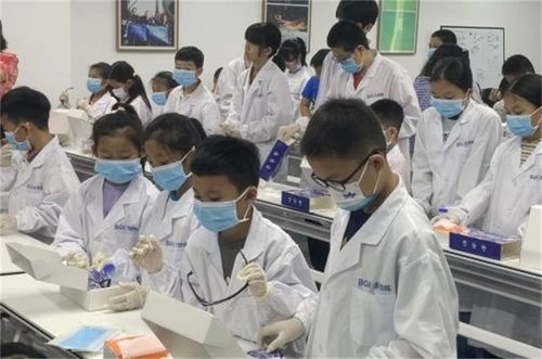 燃起來的志愿服務 崖州灣科技城首批志愿服務隊授牌成立